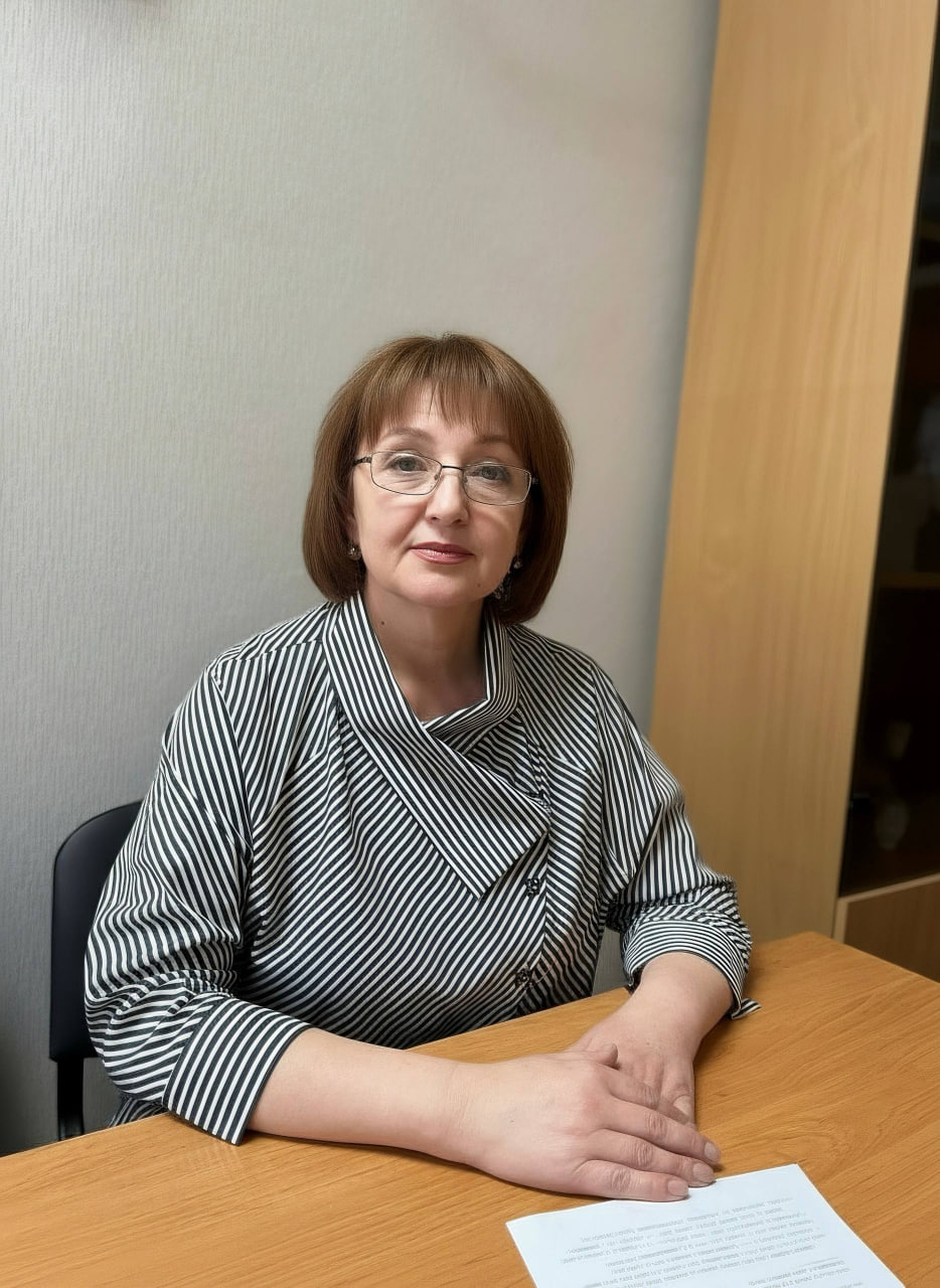 Сотрудники филиалов Республиканского центра по предоставлению мер социальной поддержки оказывают помощь семьям с детьми