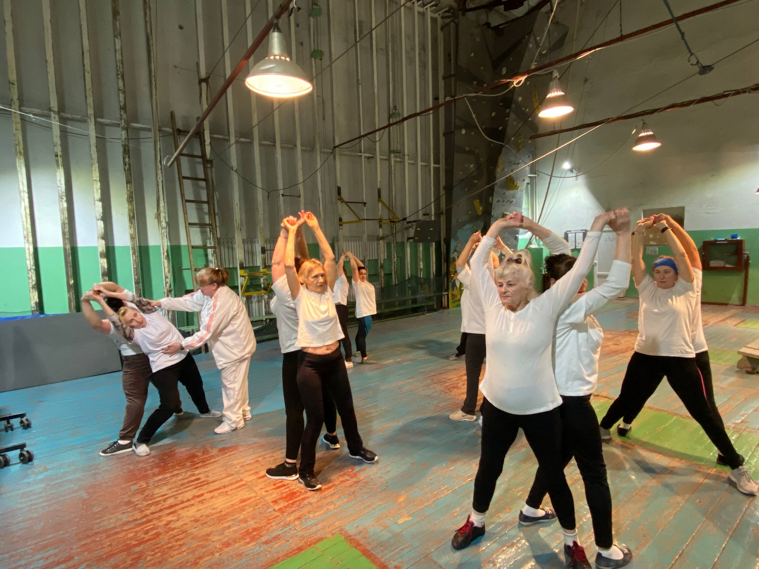 Игорь Мартынов: Женское движение в Енакиево Игорь Мартынов: Женское движение в Енакиево