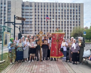 ТРЕВОЖНЫЕ НОВОСТИ! В ДОНЕЦКЕ МОГУТ ЗАПРЕТИТЬ ЕЖЕДНЕВНЫЙ КРЕСТНЫЙ ХОД КОТОРОМУ УЖЕ 12 ЛЕТ!