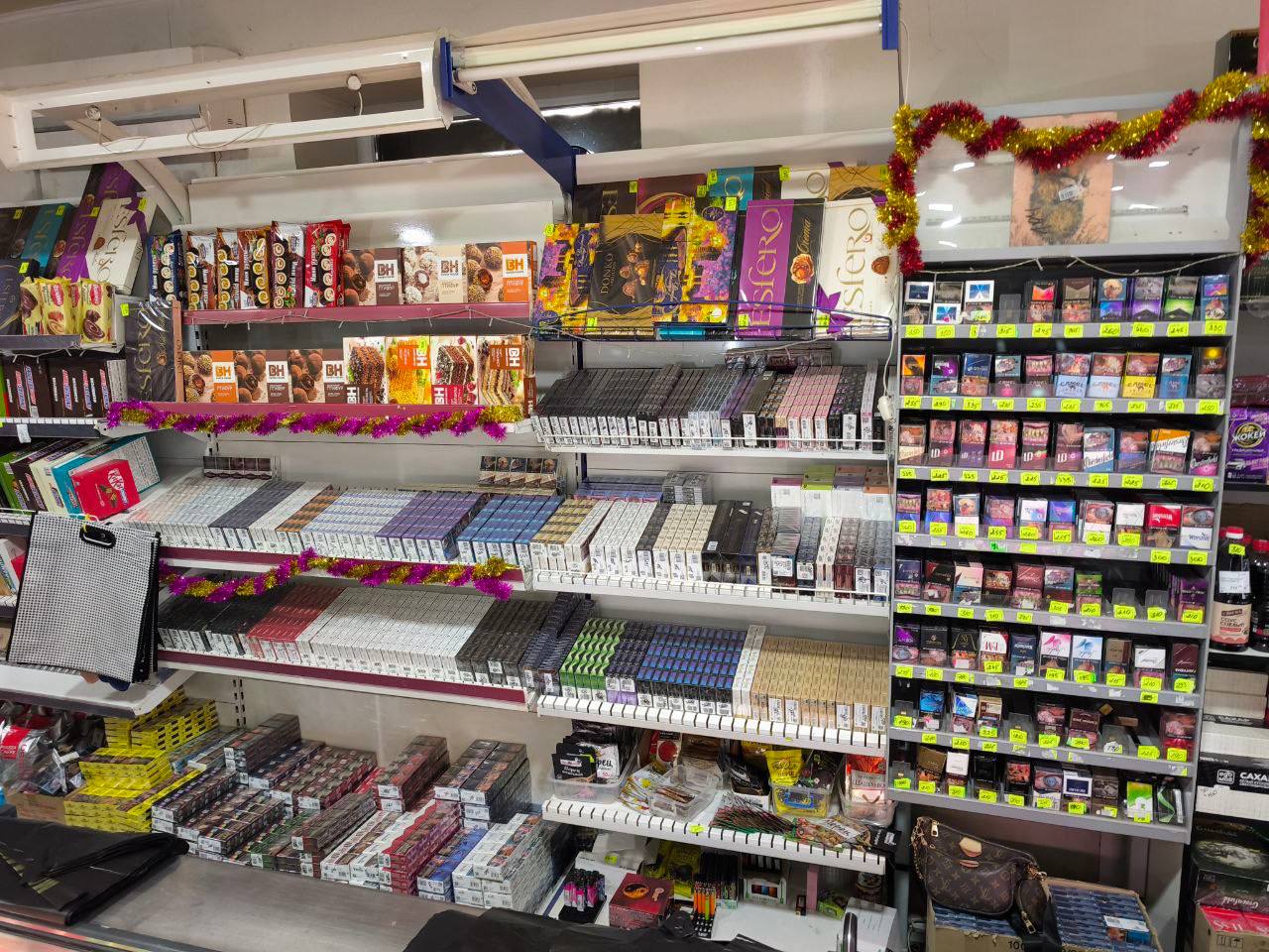 Комитет Народного контроля Мангушского муниципального округа совместно с Сектором торговли Администрации Мангушского муниципального округа провели плановый рейд в с. Урзуф, ул. Ленина, 51АГ магазин «Мандарин», с целью... Комитет Народного контроля Мангушского муниципального округа совместно с Сектором торговли Администрации Мангушского муниципального округа провели плановый рейд в с. Урзуф, ул. Ленина, 51АГ магазин «Мандарин», с целью...