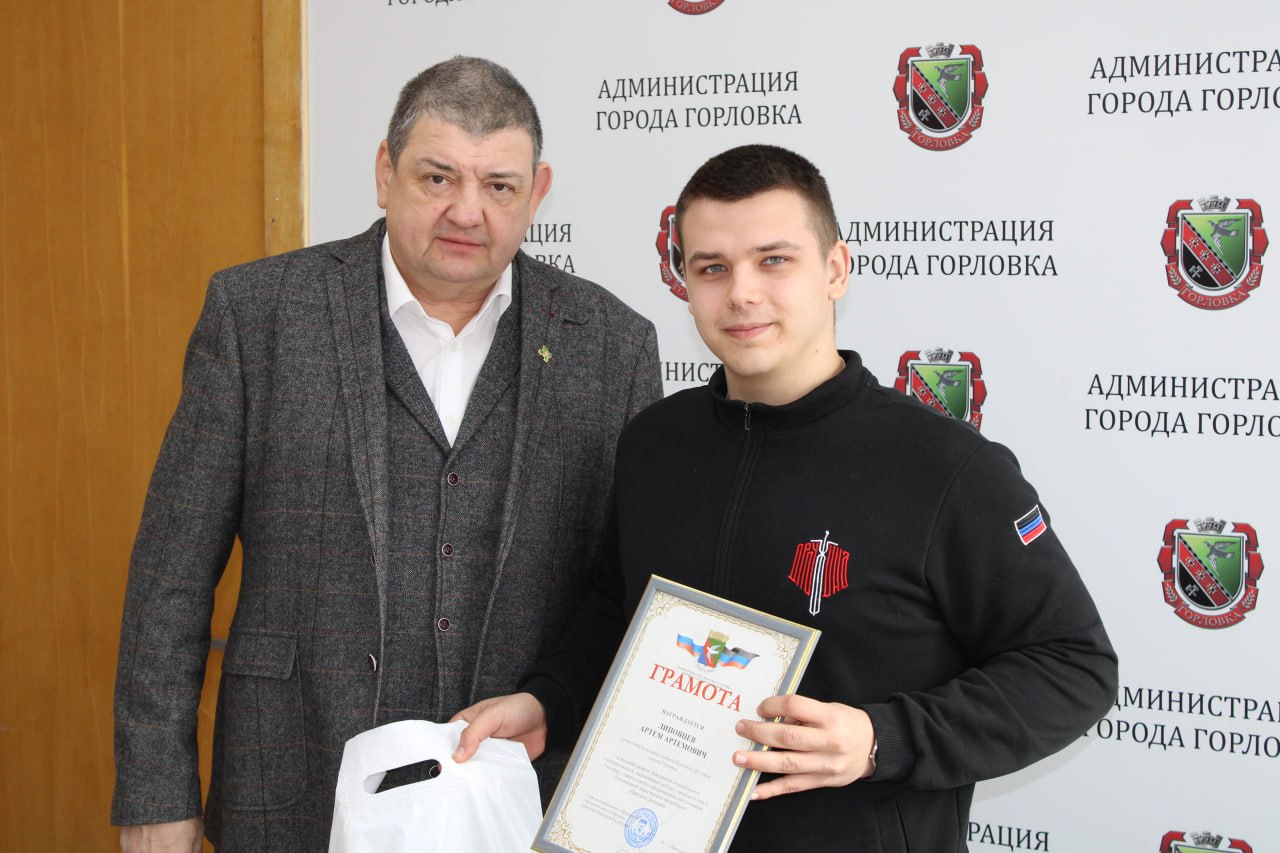 Иван Приходько: Провел встречу с активистами местного штаба Народной Дружины города Горловка Иван Приходько: Провел встречу с активистами местного штаба Народной Дружины города Горловка