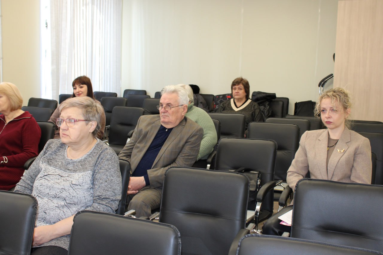 В Горловке прошла стратегическая сессия с представителями некоммерческого сектора В Горловке прошла стратегическая сессия с представителями некоммерческого сектора