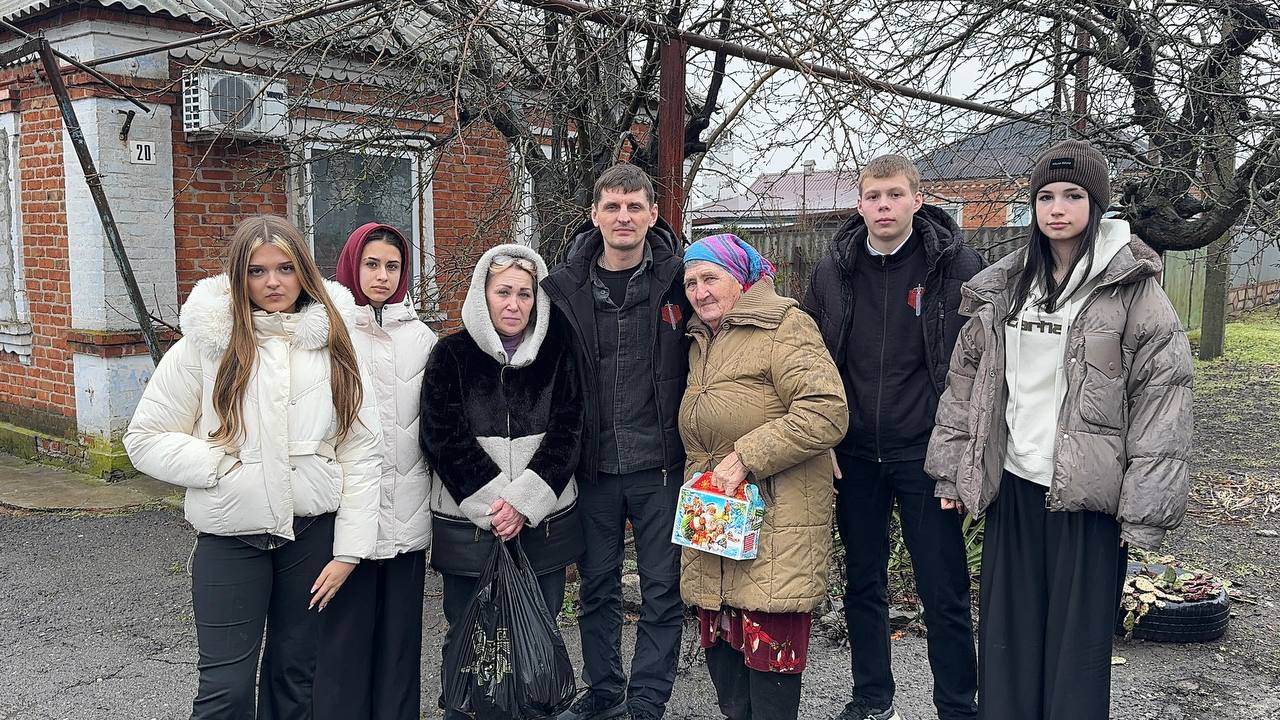 В Мангушском округе уделяется постоянное внимание семьям бойцов, не вернувшихся с СВО