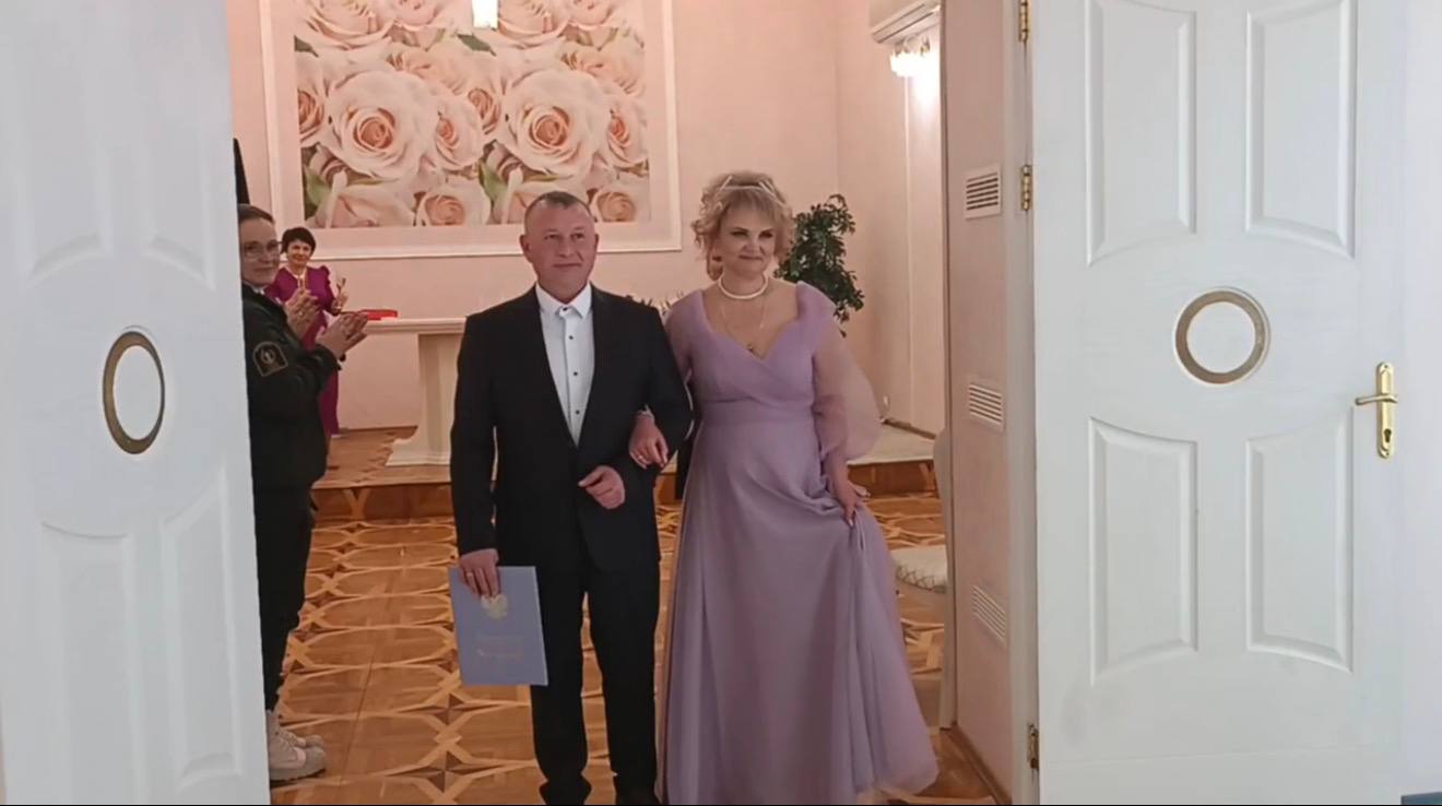 Любовь сильнее тяжелой судьбы: история брака Ольги и Романа Любовь сильнее тяжелой судьбы: история брака Ольги и Романа