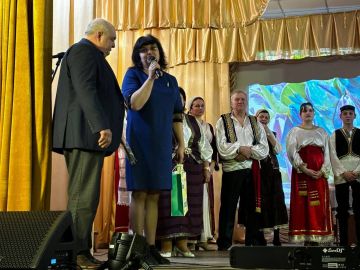 Сила семьи. В живописной Ялте, в стенах Дома культуры, развернулось поистине уникальное событие