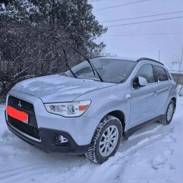1 000 т.p. Mitsubishi ASX, 2011 г.в