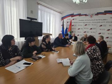 Сергей Желновач: В Дебальцево состоялось заседание муниципального штаба по вопросам здравоохранения