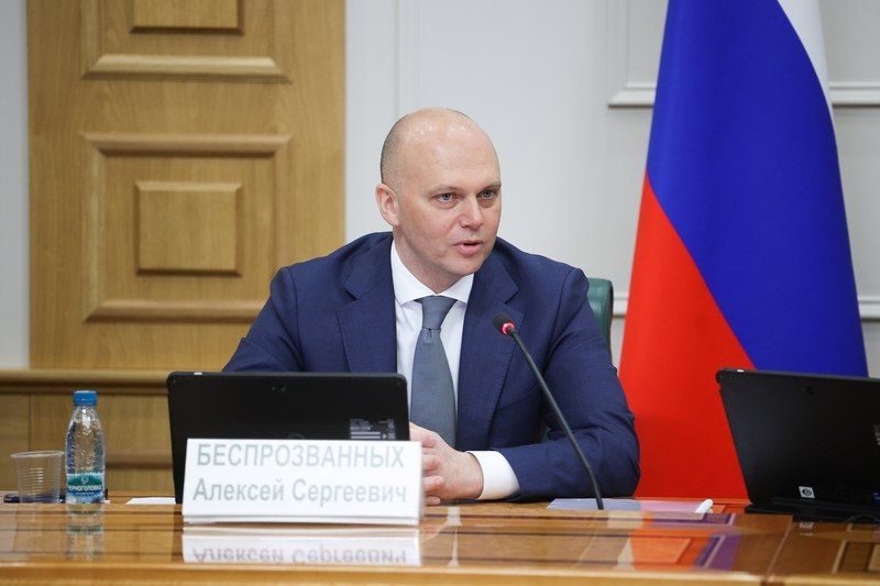 Александр Волошин: #работа_в_СФ. Сегодня в Совете Федерации прошло очередное заседание Комитета по федеративному устройству, региональной политике, местному самоуправлению и делам Севера под председательством Андрея... Александр Волошин: #работа_в_СФ. Сегодня в Совете Федерации прошло очередное заседание Комитета по федеративному устройству, региональной политике, местному самоуправлению и делам Севера под председательством Андрея...