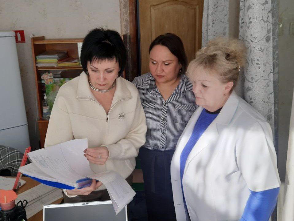 В Шахтерске специалисты управления образования администрации посетили детский сад № 4 В Шахтерске специалисты управления образования администрации посетили детский сад № 4