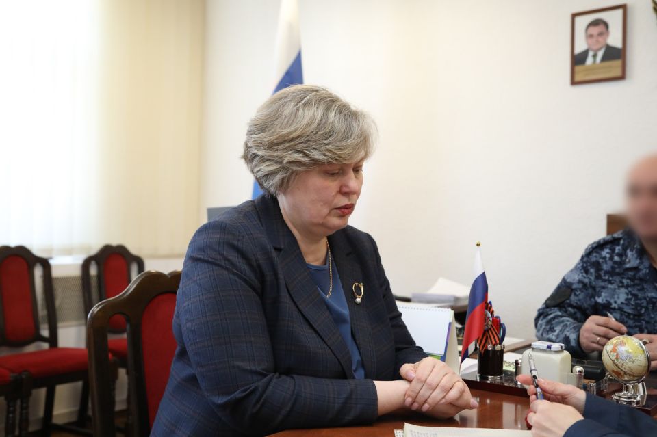 Несовершеннолетних, содержащихся в СИЗО-1, посетила детский омбудсмен Несовершеннолетних, содержащихся в СИЗО-1, посетила детский омбудсмен