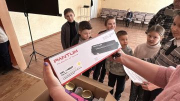 Александр Шатов: Сахалинцы передали подарки юным лесоводам Шахтерска