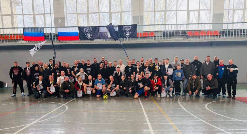 Спорт, дружба, победа: как прошёл товарищеский матч по мини-футболу среди отделений «Северного человека» Спорт, дружба, победа: как прошёл товарищеский матч по мини-футболу среди отделений «Северного человека»