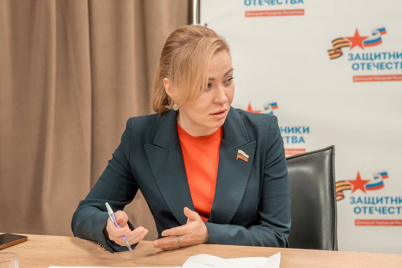 Сенатор РФ провела очередной прием в региональном филиале фонда «Защитники Отечества» Сенатор РФ провела очередной прием в региональном филиале фонда «Защитники Отечества»