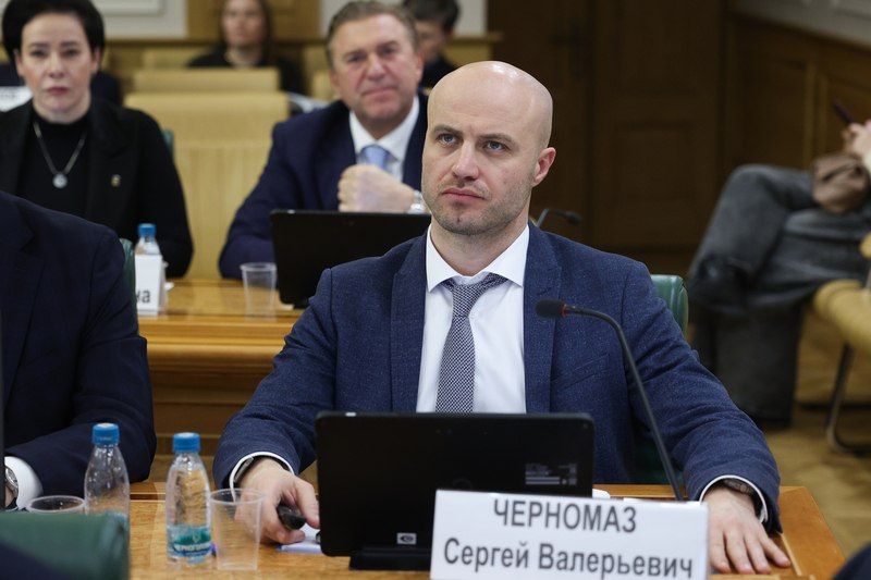 Александр Волошин: #работа_в_СФ. Сегодня в Совете Федерации прошло очередное заседание Комитета по федеративному устройству, региональной политике, местному самоуправлению и делам Севера под председательством Андрея... Александр Волошин: #работа_в_СФ. Сегодня в Совете Федерации прошло очередное заседание Комитета по федеративному устройству, региональной политике, местному самоуправлению и делам Севера под председательством Андрея...