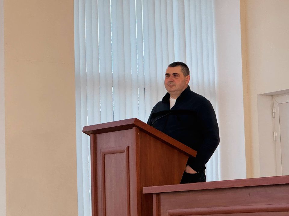 Борис Трима: Провел расширенное аппаратное совещание с руководителями предприятий и учреждений округа, начальниками отделов администрации, представителями территориальных подразделений министерств и ведомств ДНР... Борис Трима: Провел расширенное аппаратное совещание с руководителями предприятий и учреждений округа, начальниками отделов администрации, представителями территориальных подразделений министерств и ведомств ДНР...