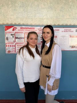 БЫТЬ НАСТАВНИКОМ. Я, Муляр Анастасия , юнармеец отряда ВПК"Пламя", местного отделения городского округа Харцызска СШ № 4, принимаю участие в акции #БытьНаставником