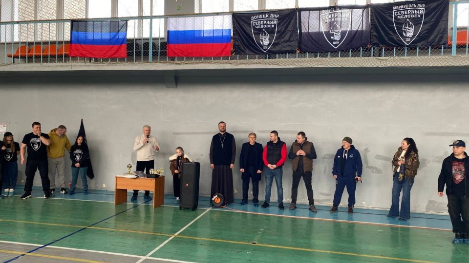 Спорт, дружба, победа: как прошёл товарищеский матч по мини-футболу среди отделений «Северного человека» Спорт, дружба, победа: как прошёл товарищеский матч по мини-футболу среди отделений «Северного человека»
