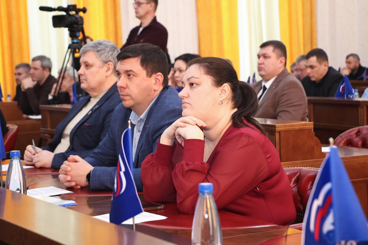 Юрий Покинтелица: Принял участие в 83-м пленарном заседании Народного Совета ДНР Юрий Покинтелица: Принял участие в 83-м пленарном заседании Народного Совета ДНР