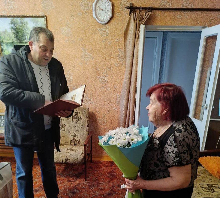 Поздравление с 90-летием Масловской Лидии Ивановны, жительницы пгт Донское Поздравление с 90-летием Масловской Лидии Ивановны, жительницы пгт Донское