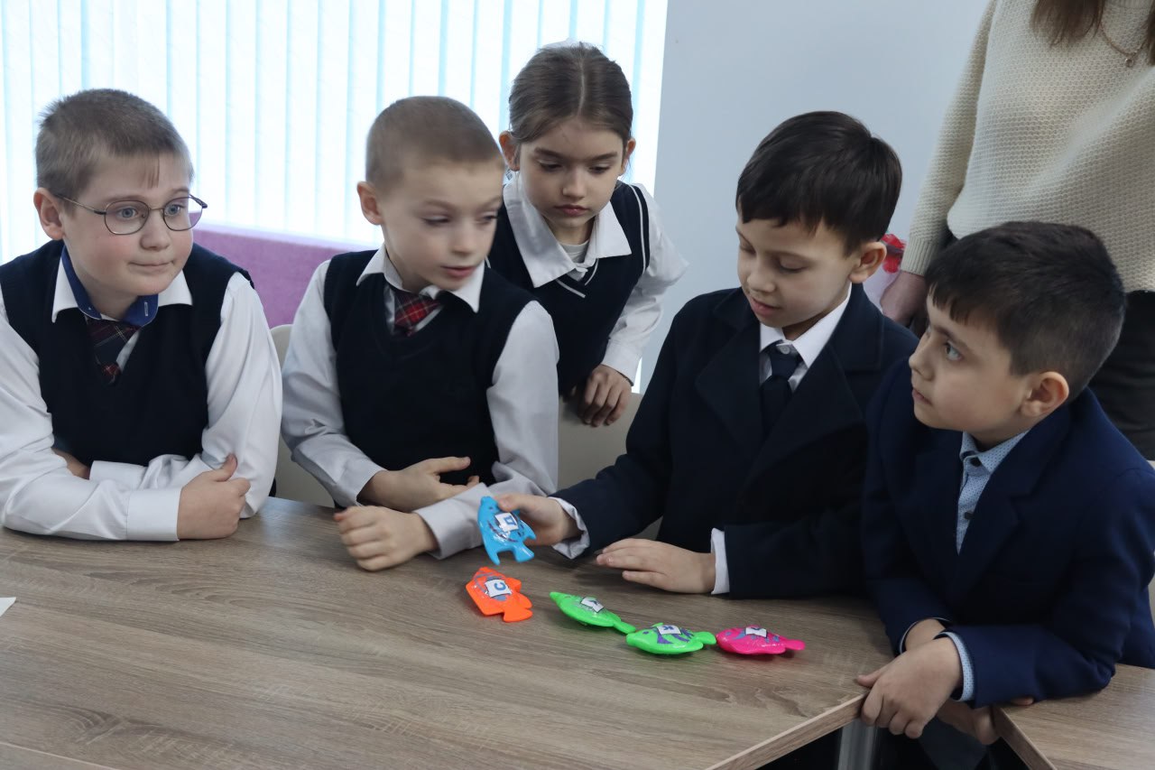 Познавательный эко-час «Март мур-р-рлычет под окошком» Познавательный эко-час «Март мур-р-рлычет под окошком»