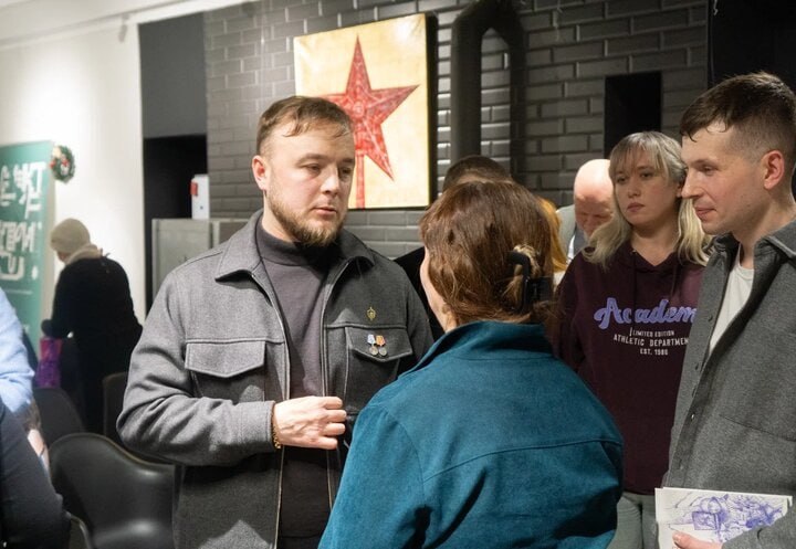 Ученые ДонГУ приняли участие в презентации монографии о новой военной поэзии Ученые ДонГУ приняли участие в презентации монографии о новой военной поэзии