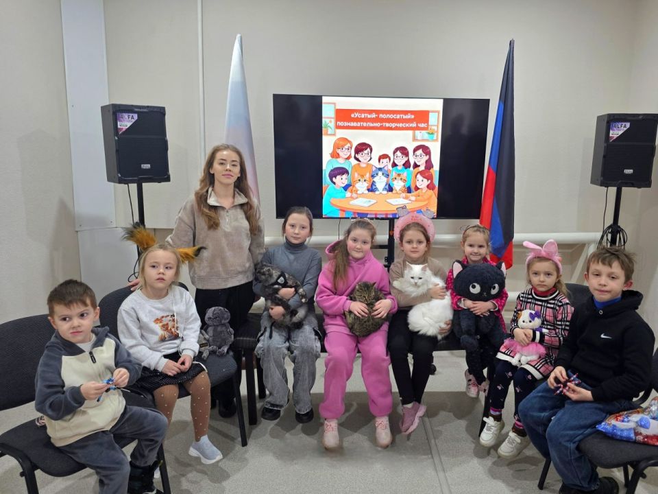 В МБУ «Клуб им. Пушкина г.о. Торез» организовали познавательно-творческий час для детей и родителей В МБУ «Клуб им. Пушкина г.о. Торез» организовали познавательно-творческий час для детей и родителей