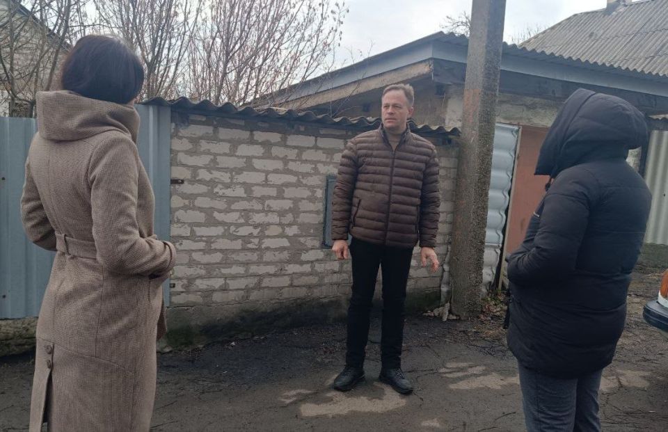 Сегодня, 3 марта, в общественной приемной Партии «Единая Россия» Кировского внутригородского района городского округа Макеевка состоялся прием граждан, руководителем Управы Кировского внутригородского района Администрации... Сегодня, 3 марта, в общественной приемной Партии «Единая Россия» Кировского внутригородского района городского округа Макеевка состоялся прием граждан, руководителем Управы Кировского внутригородского района Администрации...