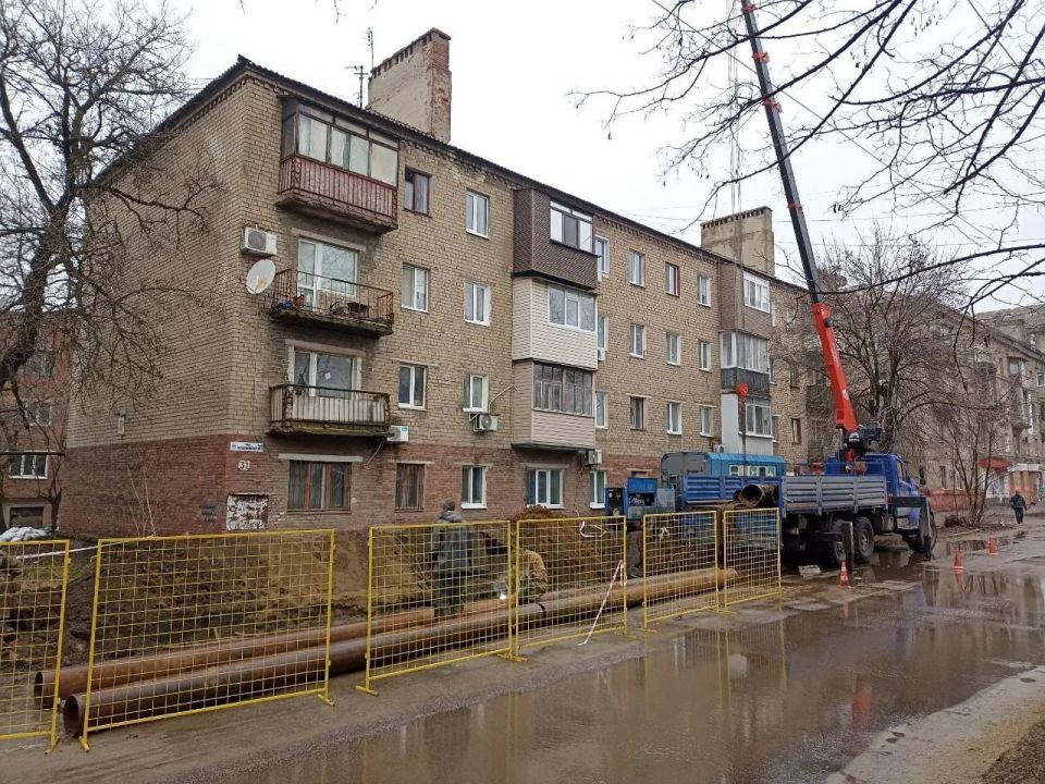 Иван Приходько: Объединёнными усилиями специалистов ГУП ДНР «Вода Донбасса» и экспертов из Кузбасса продолжается работа по обеспечению бесперебойной подачи воды в Горловку Иван Приходько: Объединёнными усилиями специалистов ГУП ДНР «Вода Донбасса» и экспертов из Кузбасса продолжается работа по обеспечению бесперебойной подачи воды в Горловку