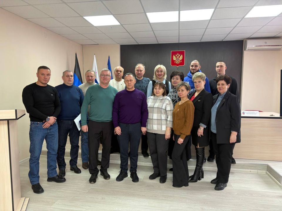 Сегодня состоялось 60-е заседание Ясиноватского муниципального совета Донецкой Народной Республики Сегодня состоялось 60-е заседание Ясиноватского муниципального совета Донецкой Народной Республики