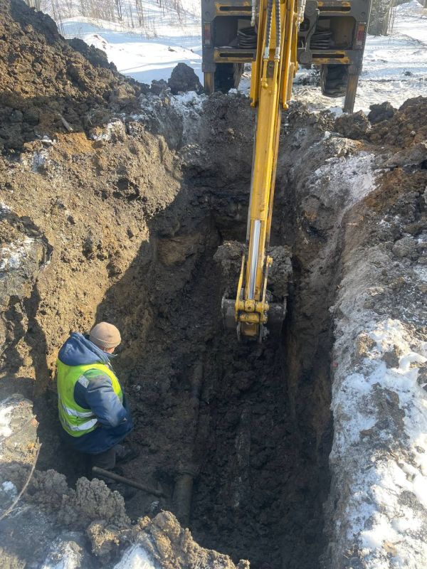 В рамках сотрудничества, предусмотренного соглашением Главы ДНР Дениса Пушилина с шефствующими регионами, специалисты Приморского края провели ремонтные работы в городском округе Торез, так как содержание водопроводных... В рамках сотрудничества, предусмотренного соглашением Главы ДНР Дениса Пушилина с шефствующими регионами, специалисты Приморского края провели ремонтные работы в городском округе Торез, так как содержание водопроводных...
