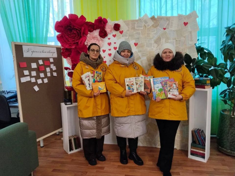 Шефы из Лабытнанги отправили книги для Златоустовской и Хлебодаровской сельских библиотек Шефы из Лабытнанги отправили книги для Златоустовской и Хлебодаровской сельских библиотек