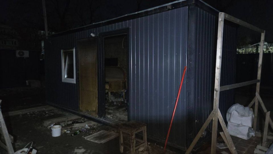 В Мариуполе задержаны двое подозреваемых в совершении убийства В Мариуполе задержаны двое подозреваемых в совершении убийства
