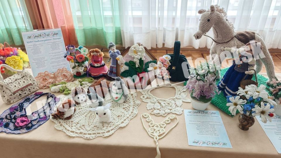 Сегодня, в стенах Дворца детского и юношеского творчества состоялся торжественный городской праздник, посвященный Международному женскому дню Сегодня, в стенах Дворца детского и юношеского творчества состоялся торжественный городской праздник, посвященный Международному женскому дню