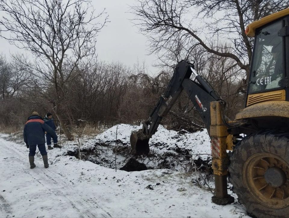 Иван Приходько: Объединёнными усилиями специалистов ГУП ДНР «Вода Донбасса» и экспертов из Кузбасса продолжается работа по обеспечению бесперебойной подачи воды в Горловку Иван Приходько: Объединёнными усилиями специалистов ГУП ДНР «Вода Донбасса» и экспертов из Кузбасса продолжается работа по обеспечению бесперебойной подачи воды в Горловку