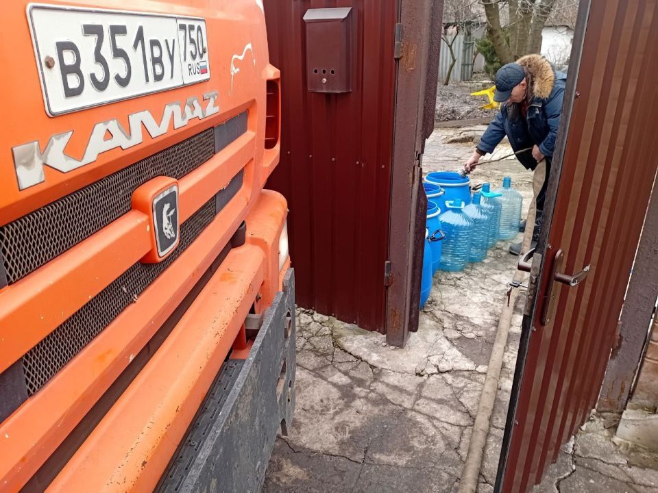 Валентина Харлашка: Сегодня провела мониторинг подвоза воды на территории Кировского внутригородского района Валентина Харлашка: Сегодня провела мониторинг подвоза воды на территории Кировского внутригородского района