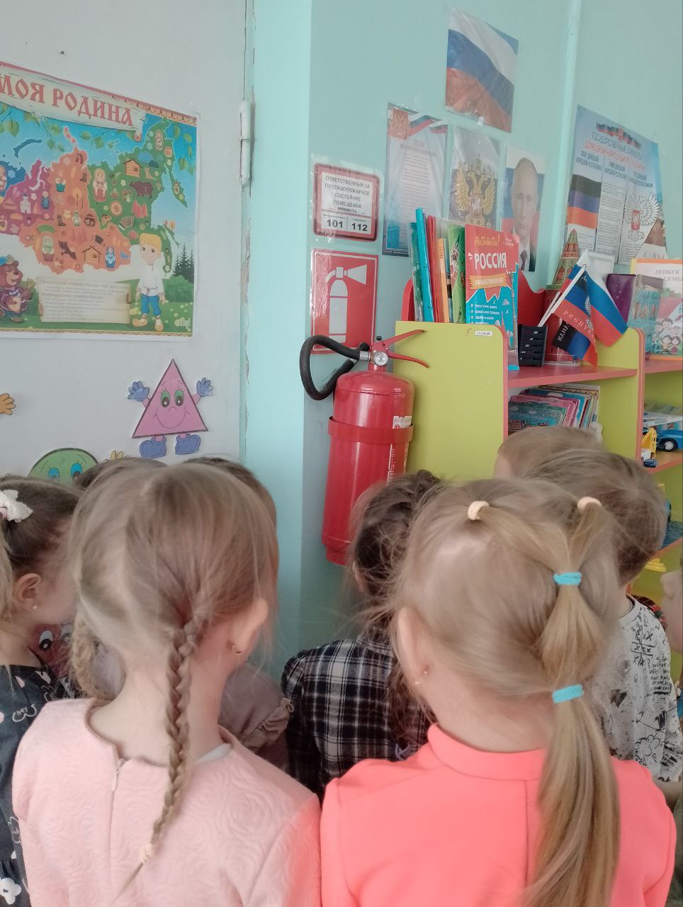 2 марта в старшей группе ГБДОУ 10 прошло занятие по пожарной безопасности "Правила поведения при пожаре" 2 марта в старшей группе ГБДОУ 10 прошло занятие по пожарной безопасности "Правила поведения при пожаре"