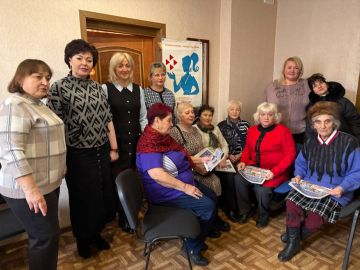 Поздравляем наших дорогих женщин с наступающим 8 Марта!