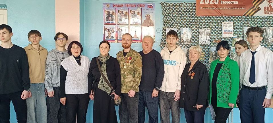 Герои живут в нашей памяти вечно! Герои живут в нашей памяти вечно!