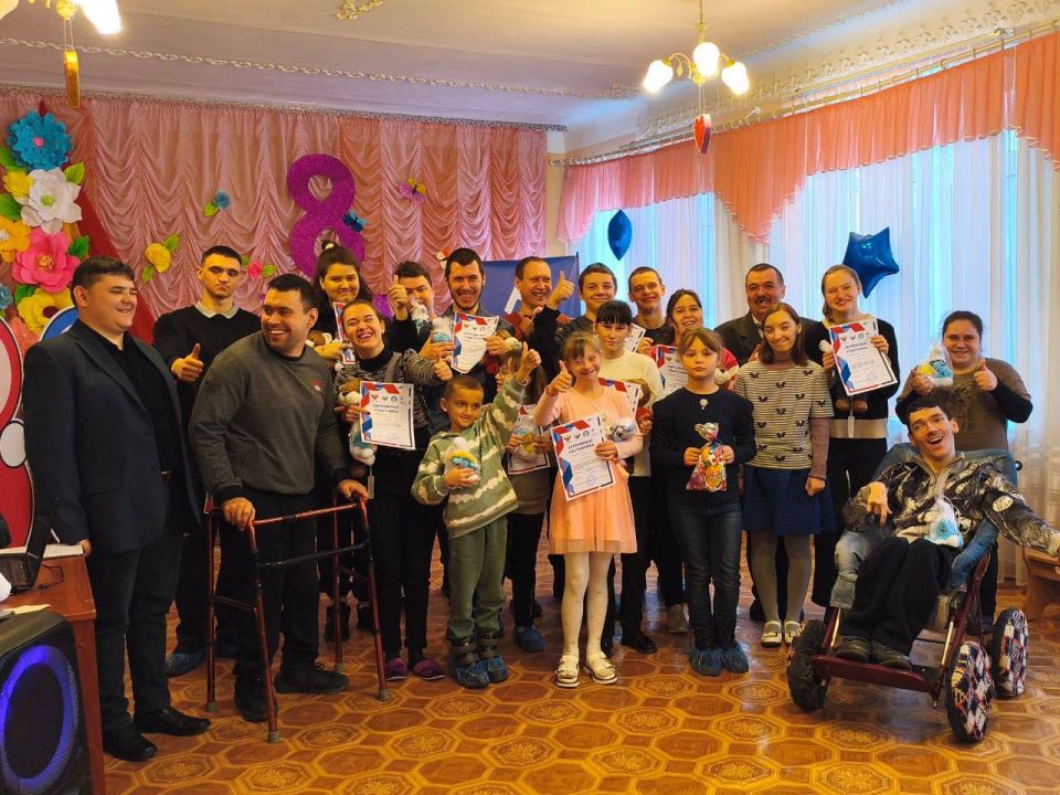 3 марта в ГБУ "ЦСРИИДИ г. Тореза «НАДЕЖДА» в рамках партийного проекта «Единая страна - доступная среда» прошел региональный этап чемпионата по профессиональному мастерству «Абилимпикс» 3 марта в ГБУ "ЦСРИИДИ г. Тореза «НАДЕЖДА» в рамках партийного проекта «Единая страна - доступная среда» прошел региональный этап чемпионата по профессиональному мастерству «Абилимпикс»