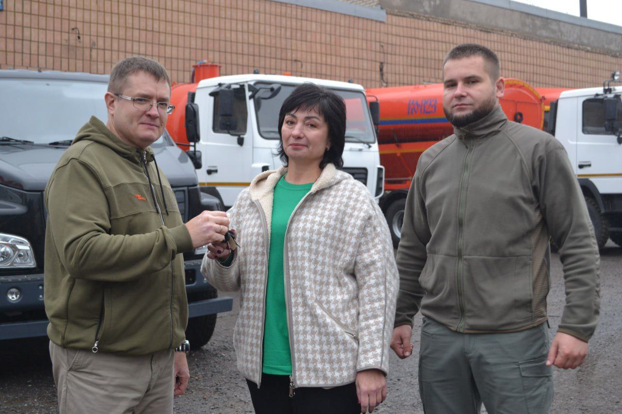 Ровно четыре года назад, Указом Главы ДНР №47 от 4 марта 2022 года, Наталья Анатольевна Великодная была назначена главой администрации Тельмановского района Ровно четыре года назад, Указом Главы ДНР №47 от 4 марта 2022 года, Наталья Анатольевна Великодная была назначена главой администрации Тельмановского района