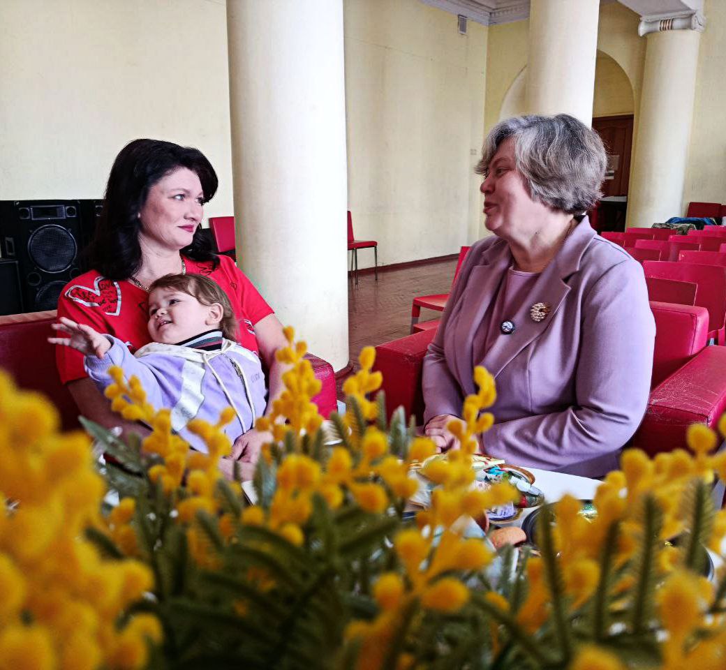 Елена Синецкая: Проект "Преображение". В преддверии Международного женского дня, в ГБОУ "Гимназия № 6 г.о. Донецк", при содействии Управы Калининского внутригородского района и женского движения партии «Единая Россия» прошло... Елена Синецкая: Проект "Преображение". В преддверии Международного женского дня, в ГБОУ "Гимназия № 6 г.о. Донецк", при содействии Управы Калининского внутригородского района и женского движения партии «Единая Россия» прошло...