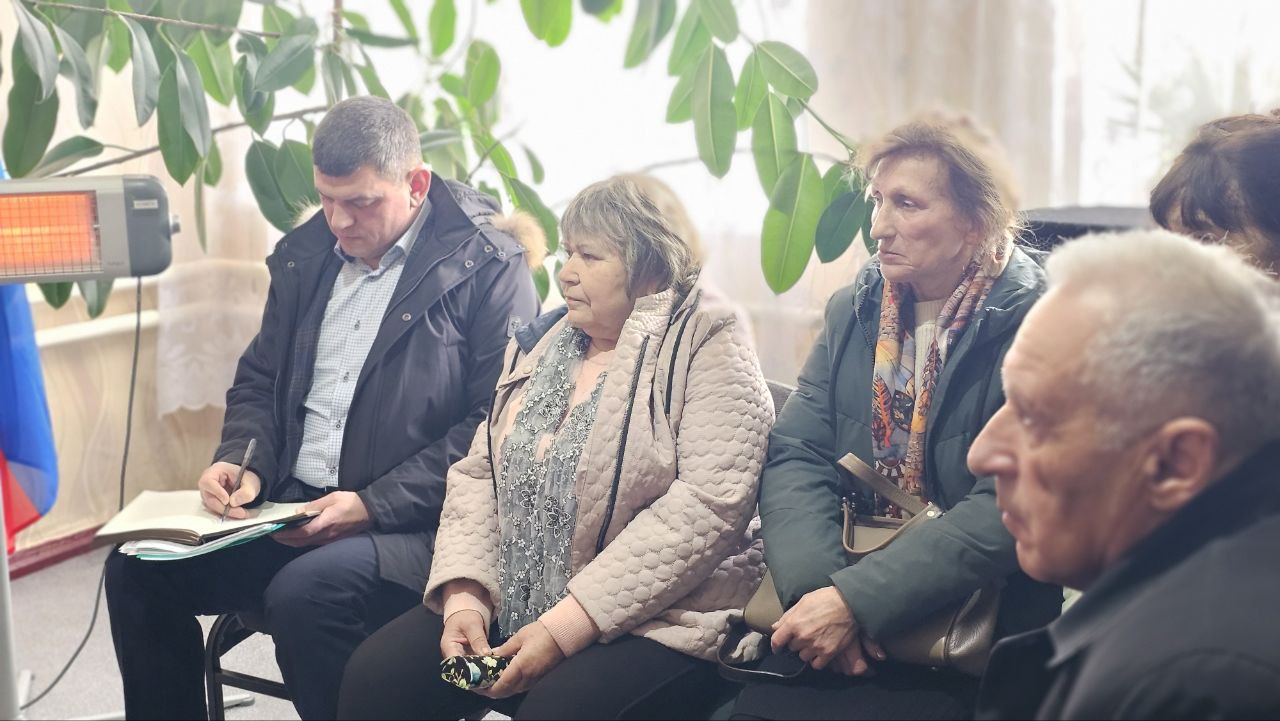 Виктор Водолацкий: В рамках региональной недели провел очередной прием на территории Луганской Народной Республики Виктор Водолацкий: В рамках региональной недели провел очередной прием на территории Луганской Народной Республики