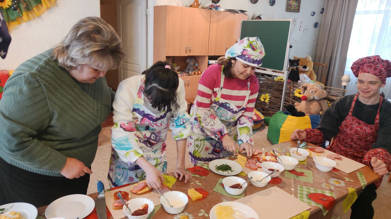 В Торезе провели Фестиваль возможностей «Абилимпикс»