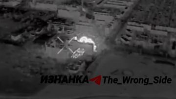 Авиаудары крылатыми бомбами ФАБ-3000 по выявленному местонахождению всушников в Константиновке, ДНР