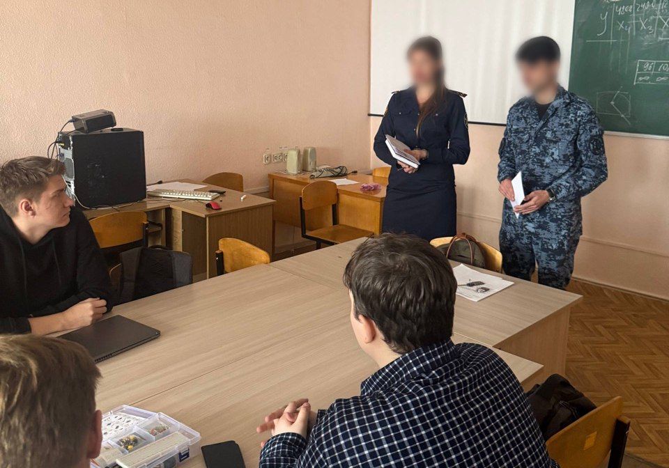 Сотрудники ЦИТОВ провели профориентационную встречу со студентами университета Сотрудники ЦИТОВ провели профориентационную встречу со студентами университета