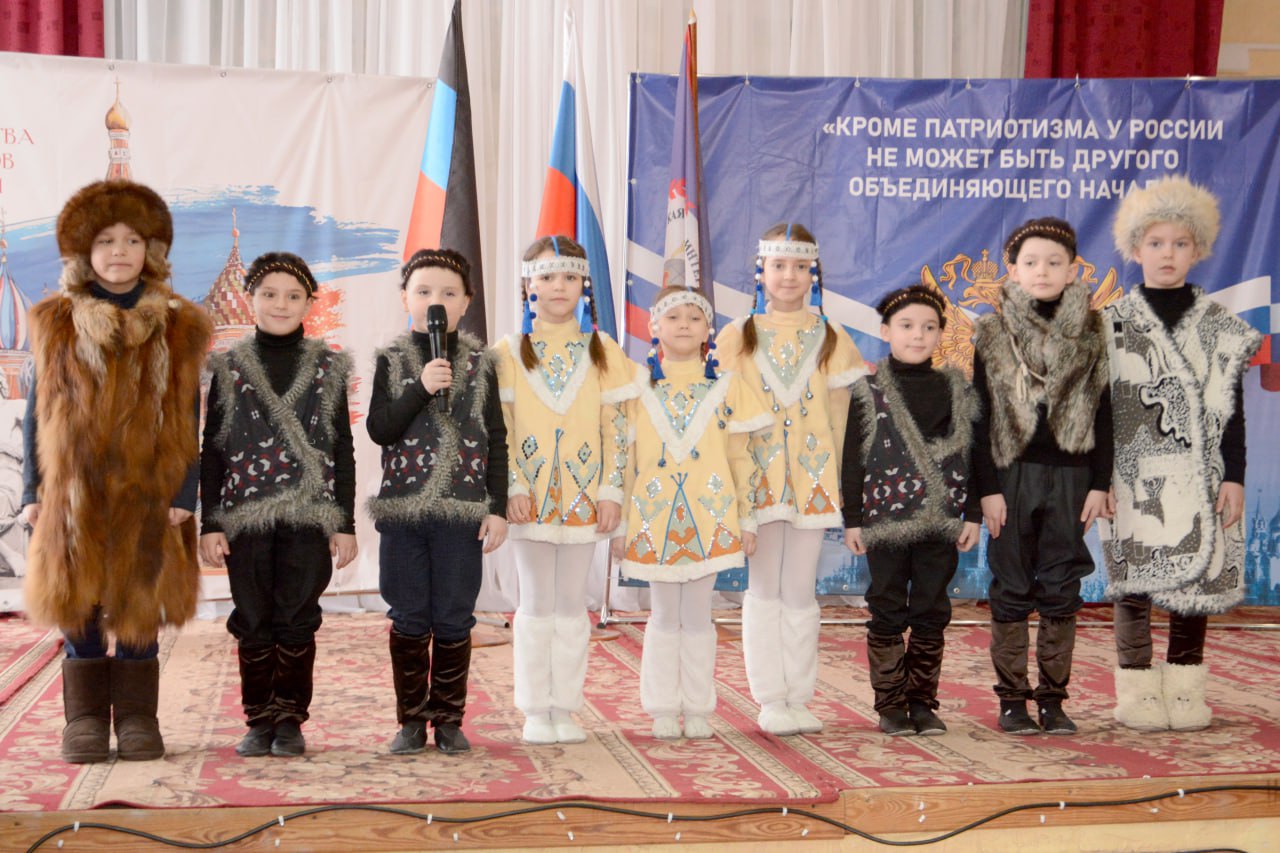 В Донецке сотрудники регионального управления СК приняли участие в «Фестивале Единства народов России»