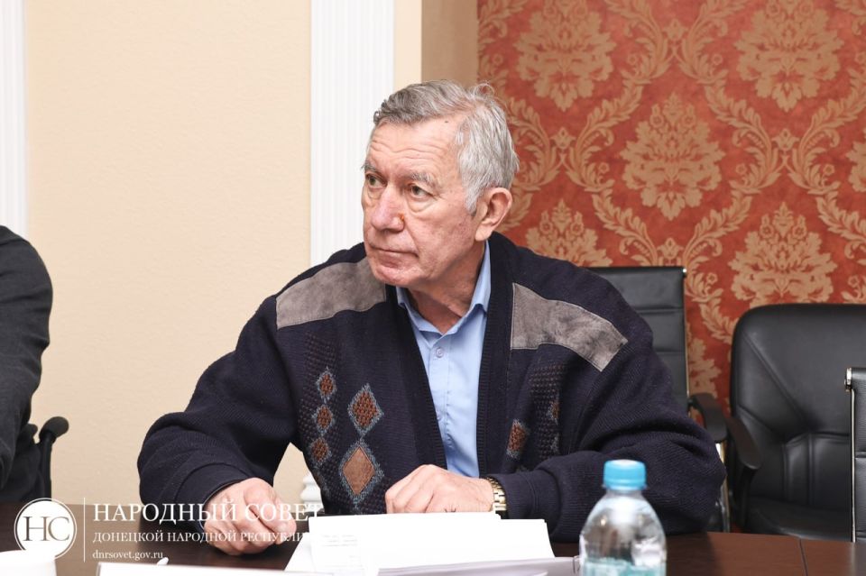 В стенах Народного Совета обсуждают федеральную повестку регулирования социального питания В стенах Народного Совета обсуждают федеральную повестку регулирования социального питания