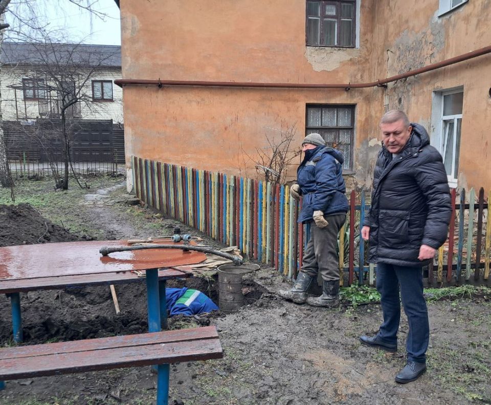 Долгожданное восстановление водоснабжения: жильцам улицы Тушинской вновь подали воду Долгожданное восстановление водоснабжения: жильцам улицы Тушинской вновь подали воду
