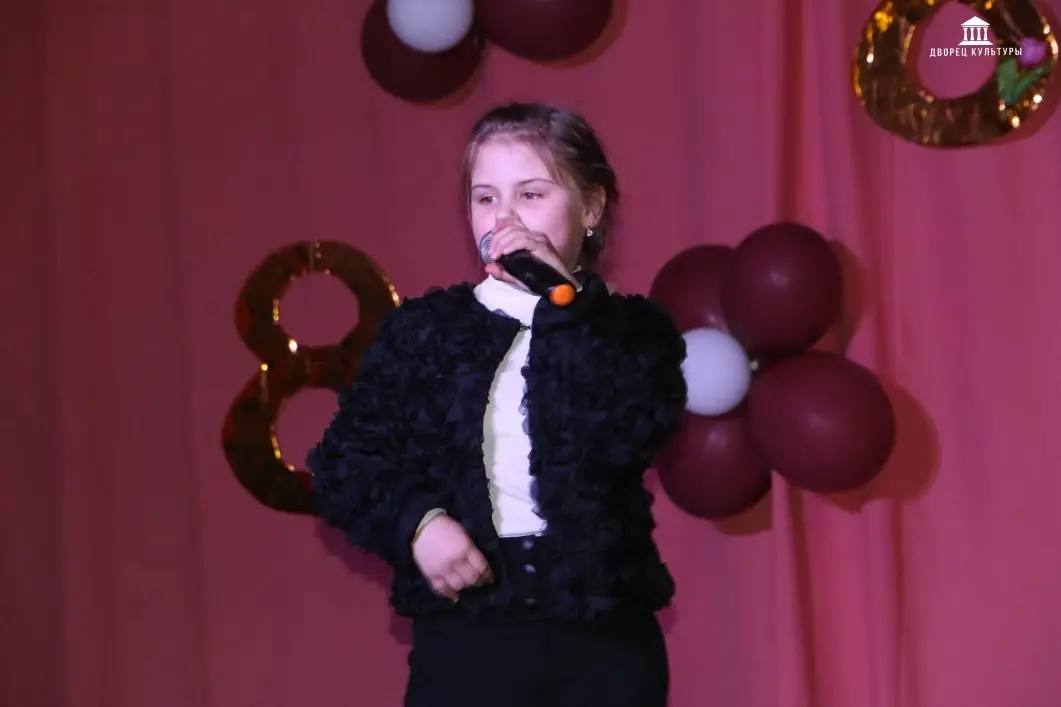 4 марта в Золотарёвском доме культуры прошел концерт в преддверии Международного женского дня 4 марта в Золотарёвском доме культуры прошел концерт в преддверии Международного женского дня