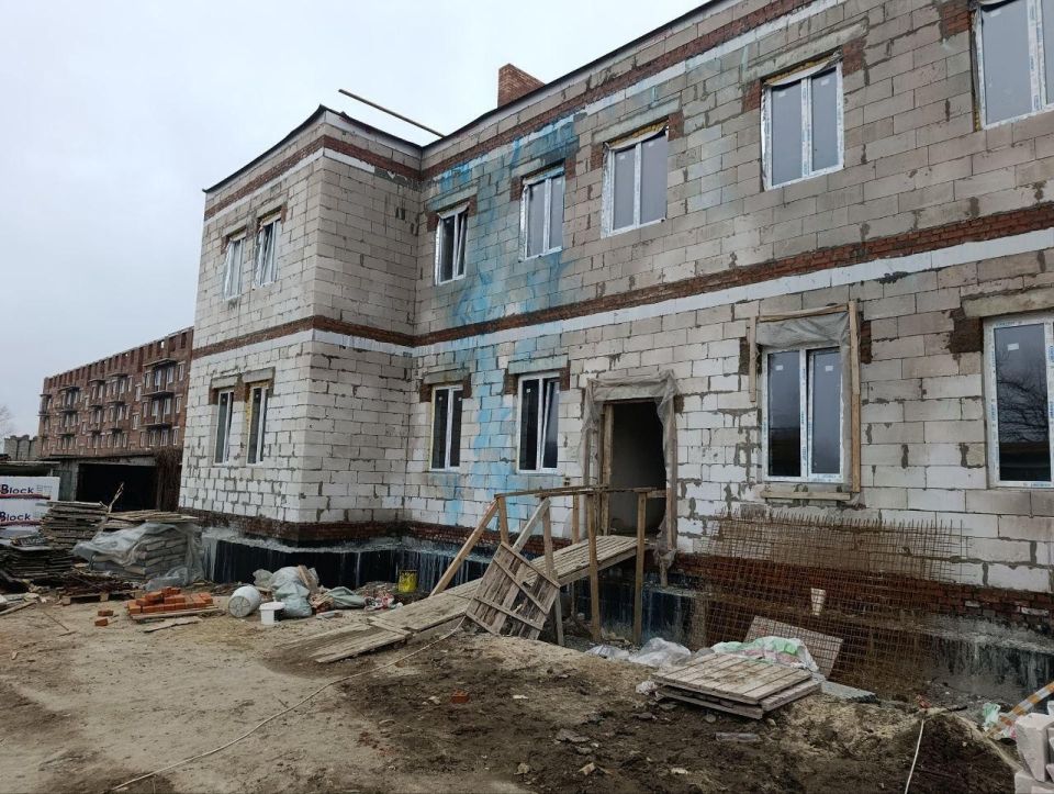 Ведется восстановление Административного здания на улице Московская в г. Мариуполе Ведется восстановление Административного здания на улице Московская в г. Мариуполе